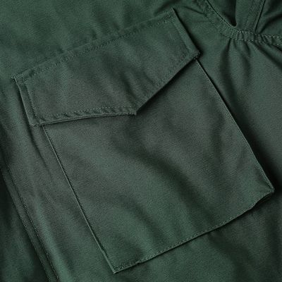 용납 OEM/ODM 폴리에스터/고무 올리브 녹색 남성 재킷 M65 야외 활동용 XS-XXL